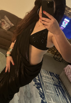 Neetu Indian Model