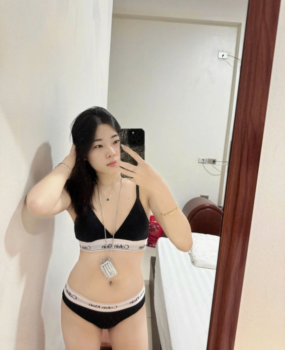 Vivian Chau