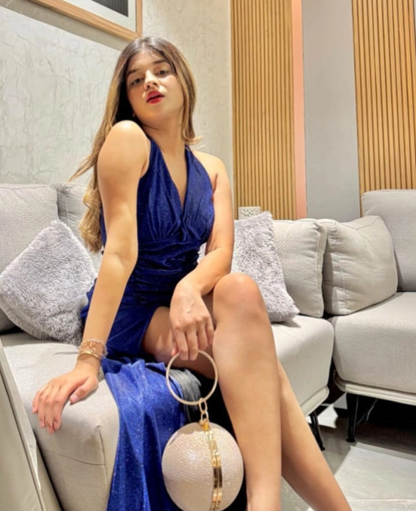 Vanshika 🦋