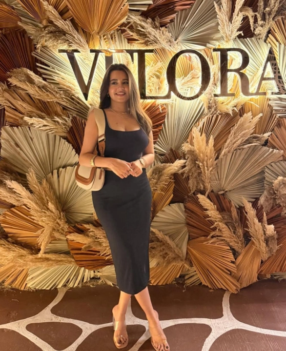 Radhika 🦋