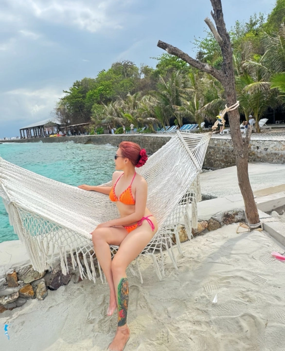 Lisa Real in dubai