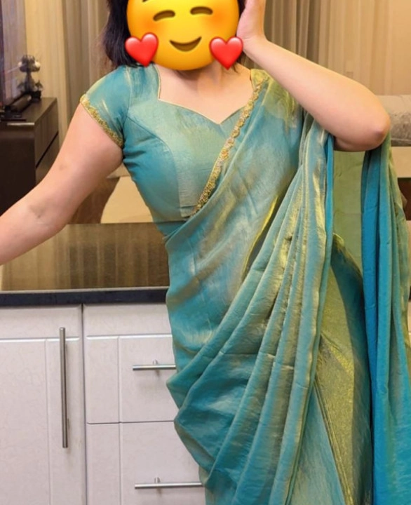 NEHA Indian Model in Business Bay