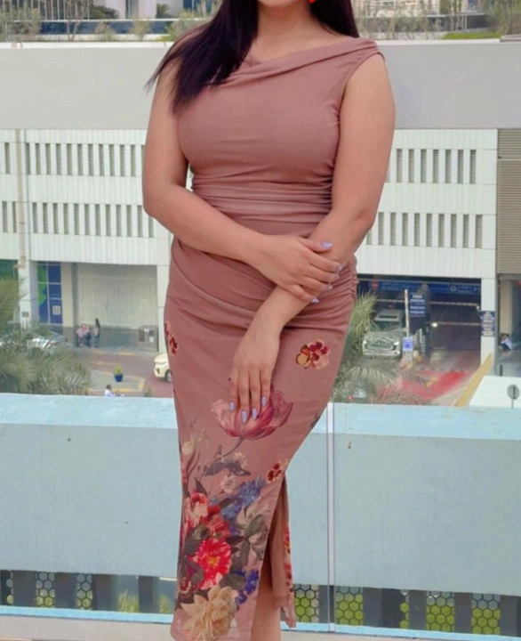 NEHA Indian Model in Business Bay