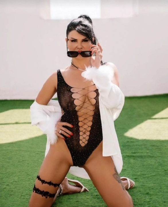 Gloria