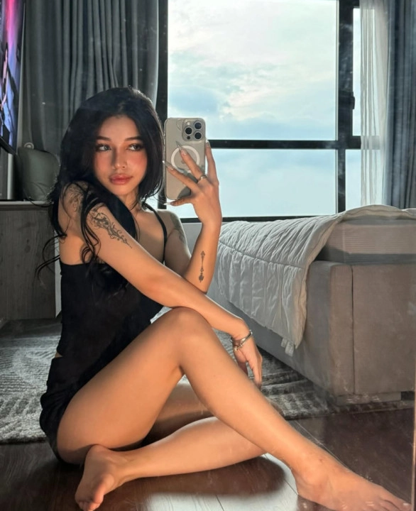 Ava reyes