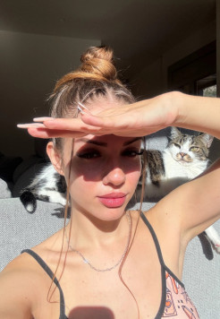 Ozi