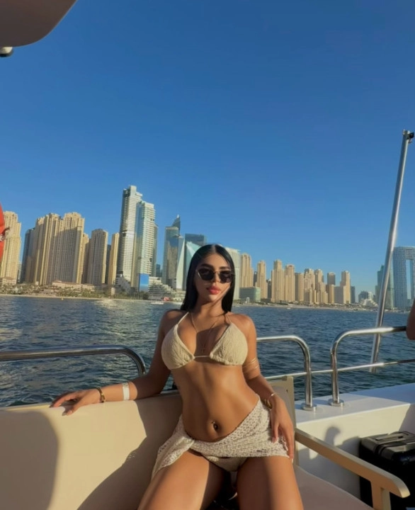 Alejandra V