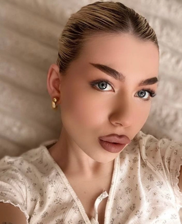 Elina
