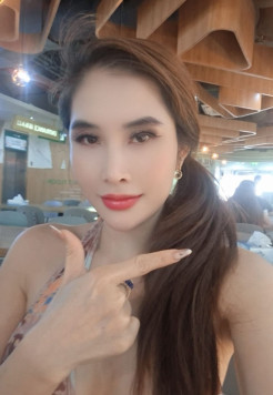 Lolita from Singapore