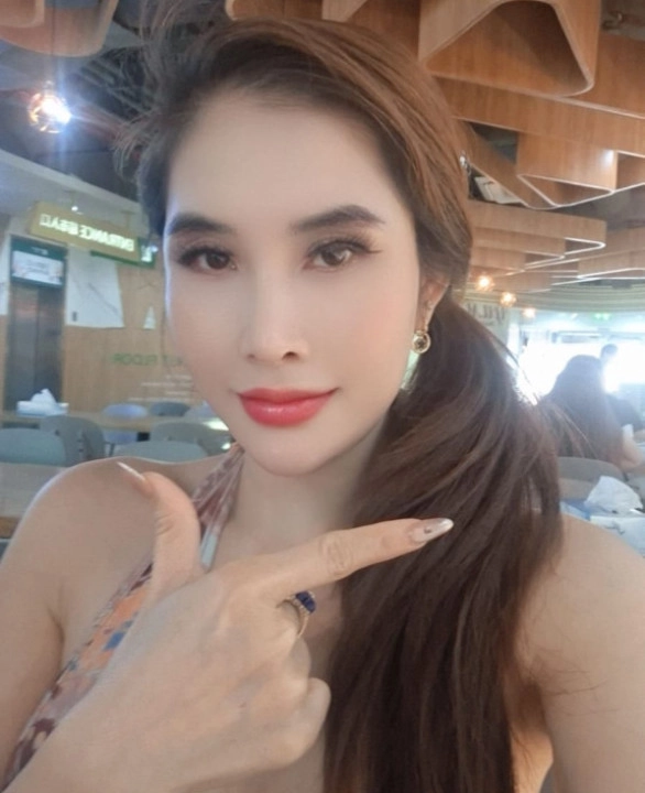 Lolita from Singapore