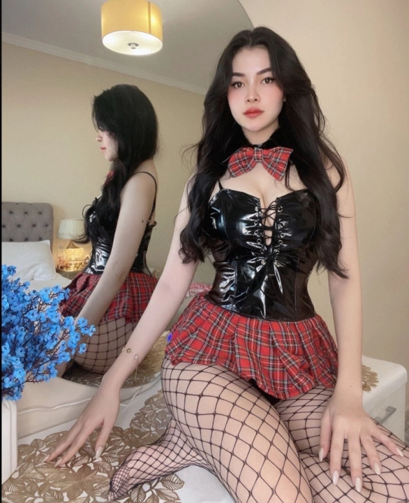 Ruby Anal Cim Rimming Deepthoart squirt