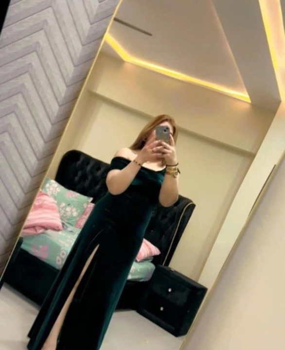 Maya khan