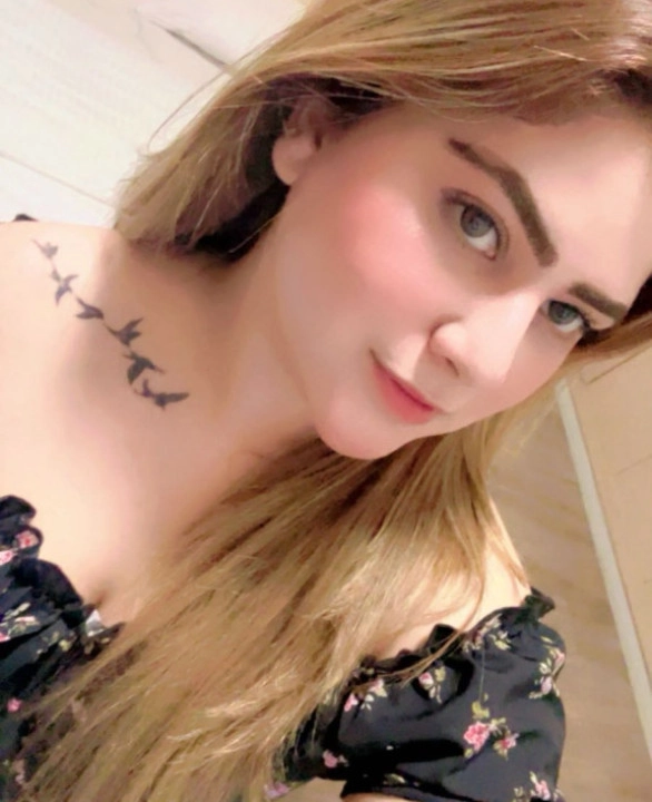 Maya khan