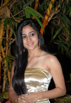 Hot Girls Soniya +971586145811